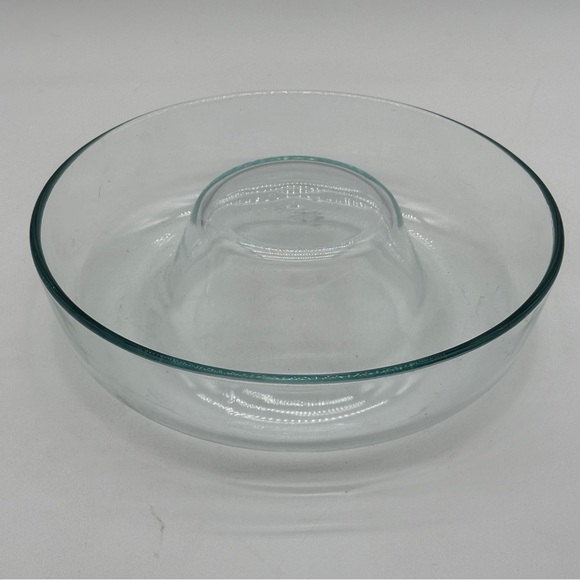 Pyrex Other - Vintage PYREX Glass Bundt Cake Pan 10" Clear Jello Mold Ring Clear